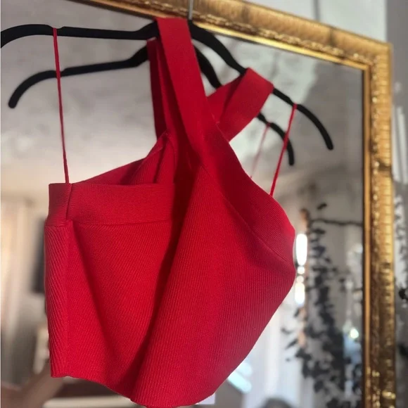 House of Harlow Red Halter Crop Top Going Out Vacation Statement Chic - Picture 6 of 6